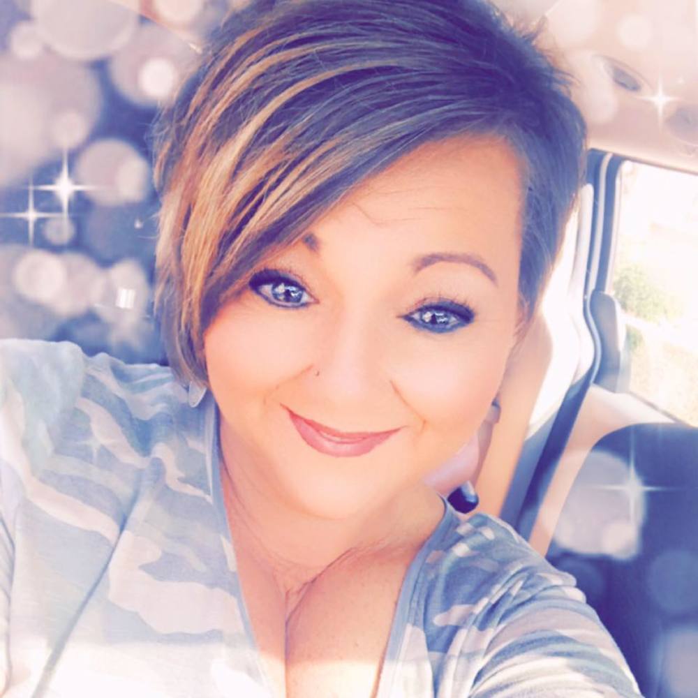 Meet your Posher, Betina